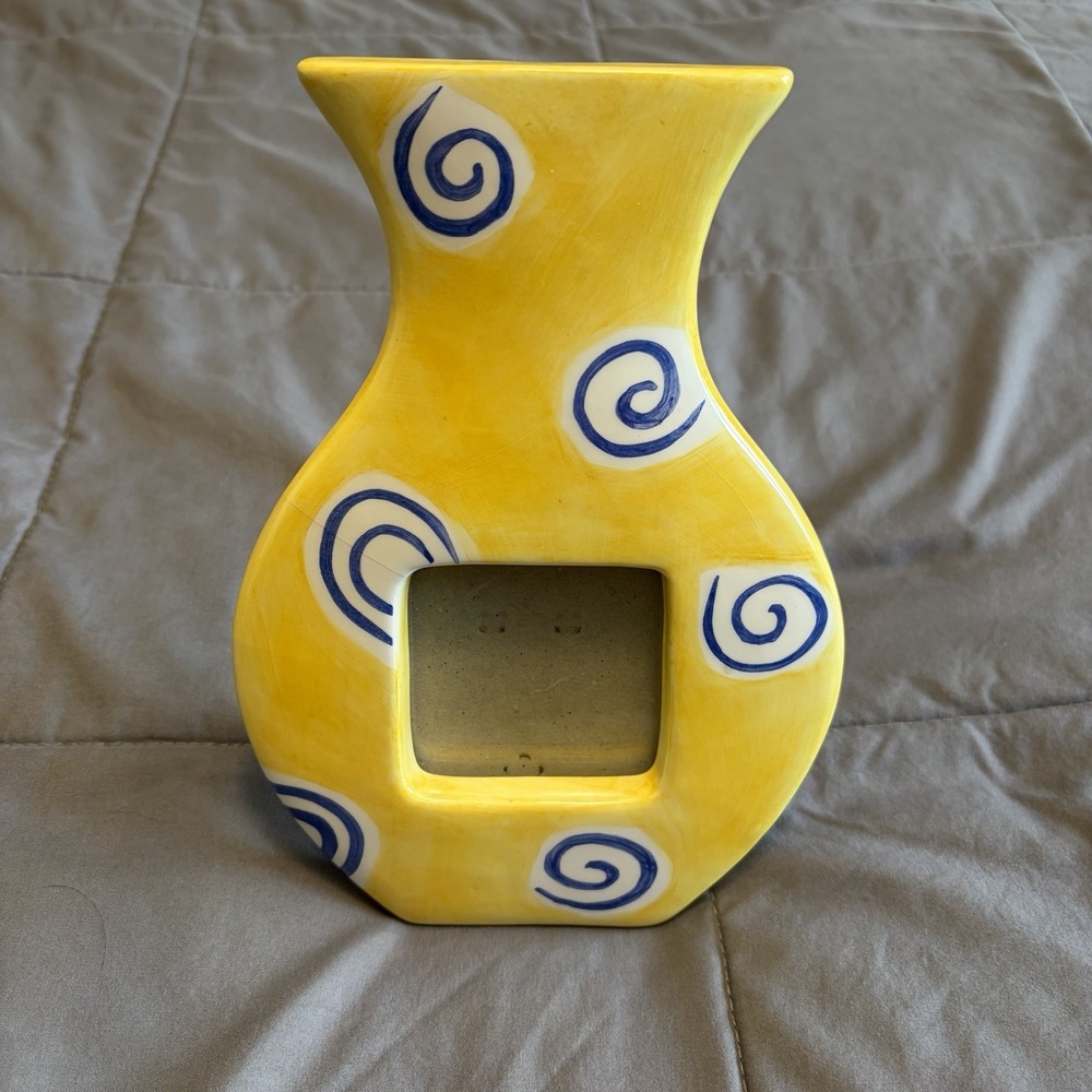 VTG Vase Shape Picture Frame 1996 Terragrafics Bloomer Yellow Blue Swirl Cottage